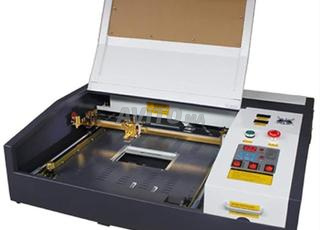 آلة قطع وحفر ليزر CO₂ 50W