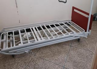 سرير طبي Invacare