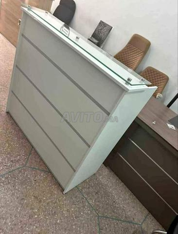 مكاتب استقبال محلية متنوعة تناسب جميع المساحات