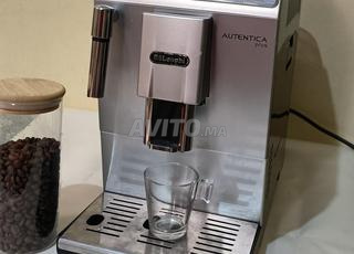 ماكينة قهوة ديلونجي أوتنتيكا بلس