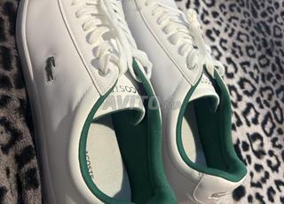 لاكوست كارنابي بيضاء