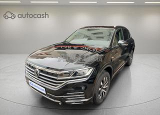 فولكس فاجن طوارق 2023 خضعت للخبرة مع التمويل