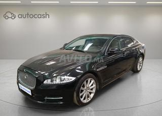 جاكوار XJ 2010 خضعت للخبرة مع التمويل