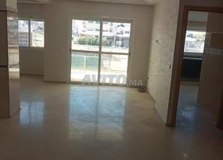 شقة للكراء الطابق الثاني شان دوكورس