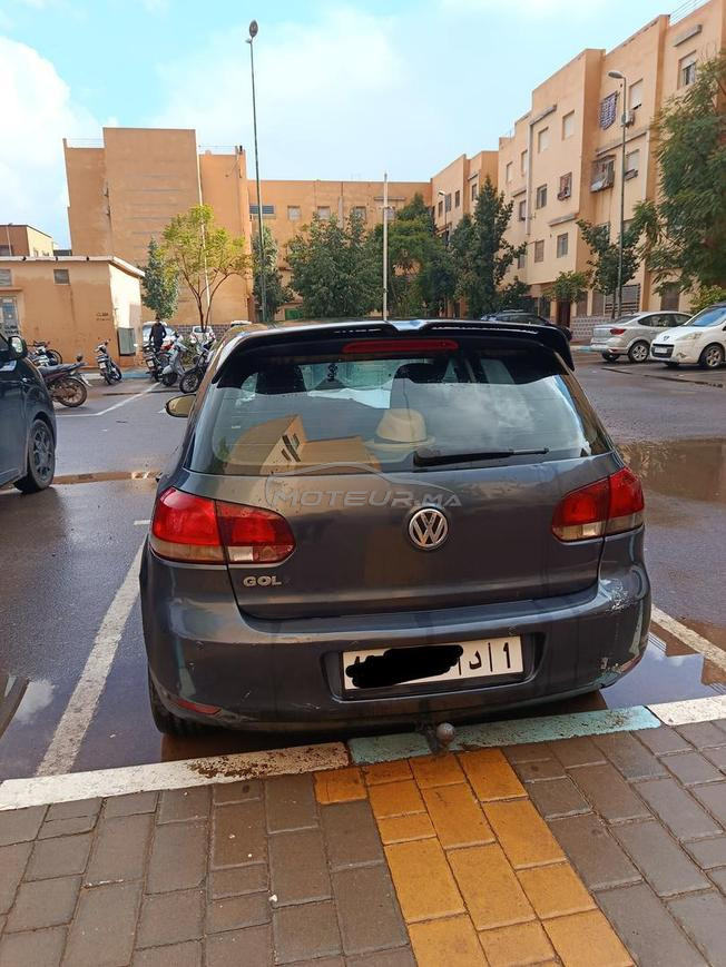 سيارة للبيع 
