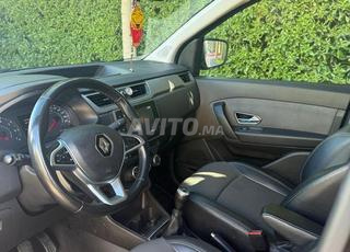 رونو إكسبريس ديزل يدوي 2021 في الدار البيضاء