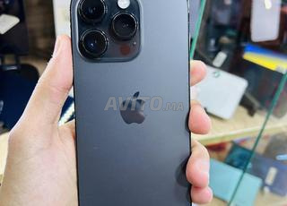 iPhone 14 pro أسود