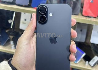 iPhone 16 عادي أسود