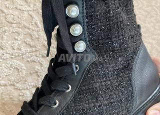 حذاء بوت جلد