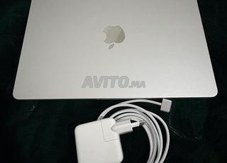 Macbook air M4 كالجديد