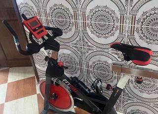 دراجة رياضية