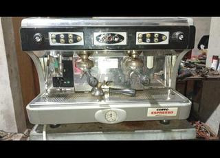 ماكينة قهوة أستوريا