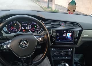 فولكس فاجن توران ديزل أوتوماتيكية 2017 في طنجة