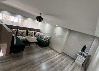 سجل تجاري للبيع