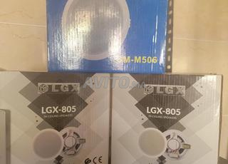 مضخم صوت ومكبرات صوت