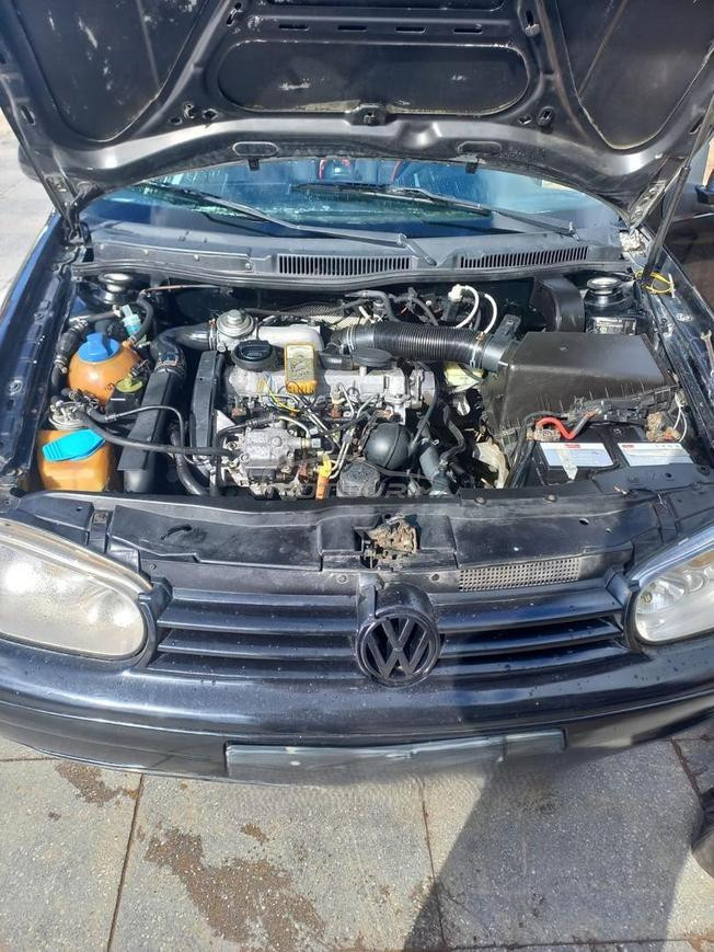 Volkswagen Golf 4 Diesel Manuelle 1998 à Salé