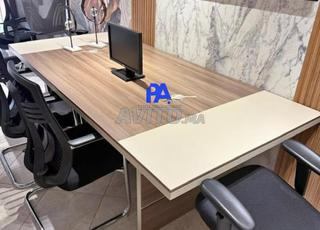 Table de réunion moderne / Bureau / Chaise / Casier / Lit