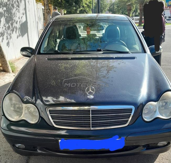 Mercedes-Benz 220 Diesel Manuelle 2004 à Tanger
