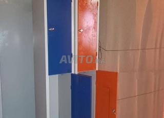 خزانة ملابس معدنية مع خزائن / قاعة تخزين