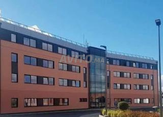 أرض صناعية R3 مكاتب