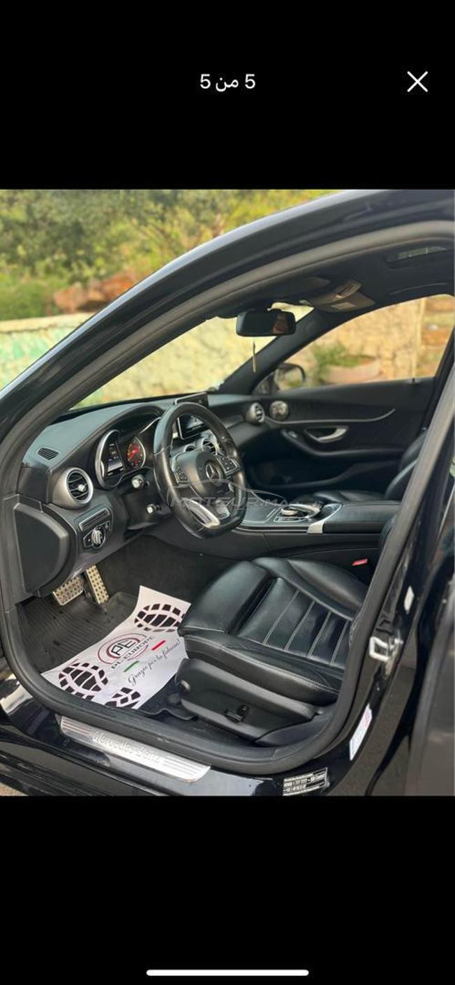 Mercedes-Benz 220 Diesel Automatique 2021 à Salé