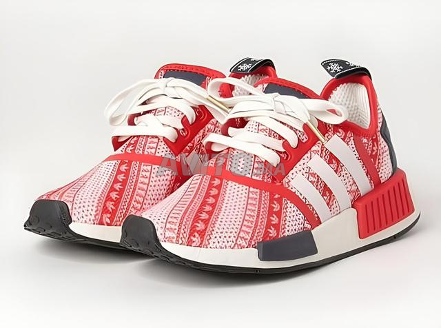 ultraboost مقاس 44/45