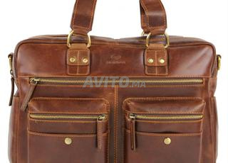 حقيبة جلدية - جودة ممتازة.