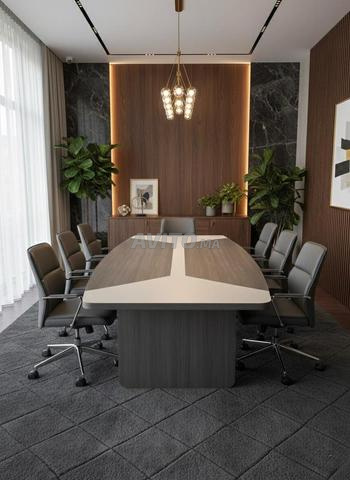 مكاتب عصرية وحسب الطلب