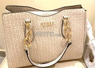 حقيبة كبيرة GUESS جديدة أصلية