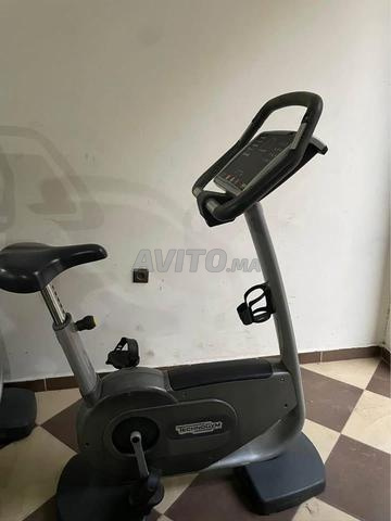 دراجة عمودية Technogym