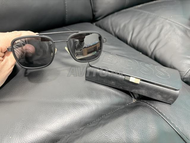 Lunettes de soleil Boss originales