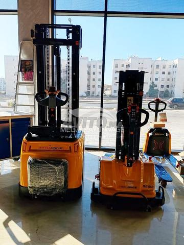 Gerbeur Électrique à Conducteur Porté – QES15E-P - 2