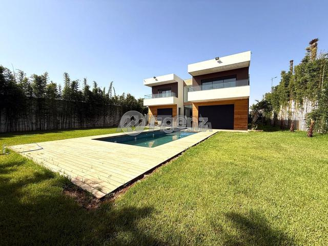 BOU-BO-1051 - Villa à vendre à Ville Verte