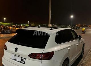 فولكس فاجن طوارق R-line ديزل