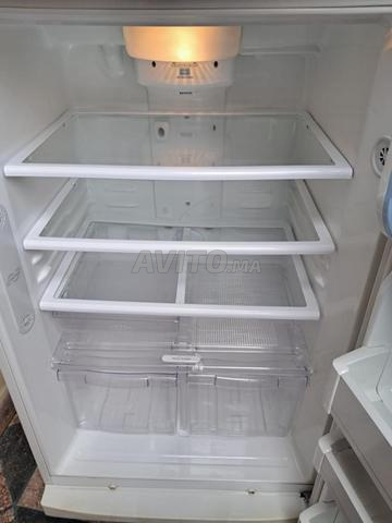 ثلاجة للبيع