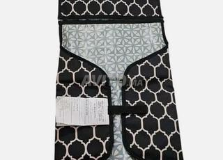 حقيبة صغيرة مع سجادة لتغيير ملابس الطفل