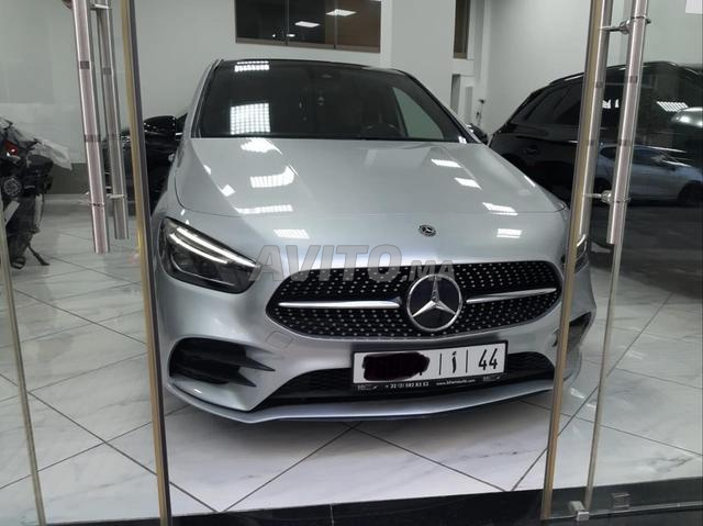 مرسيدس بنز B 180d AMG Line