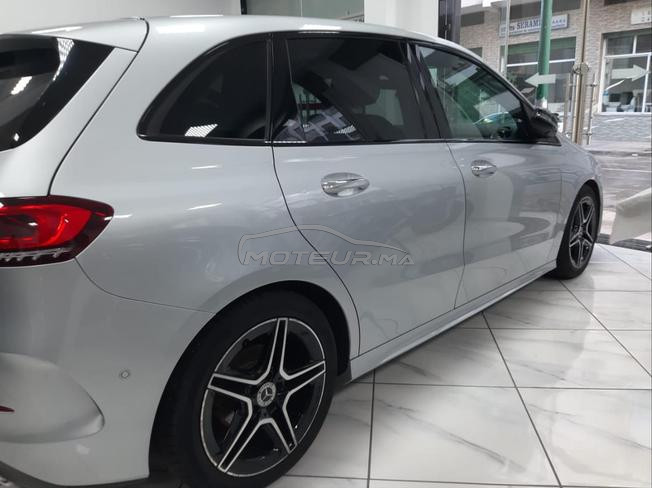Mercedes-Benz B 180d AMG Line