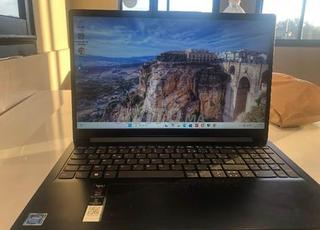 lenovo ideapad 1i