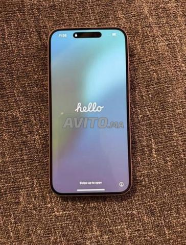 ايفون 15 بلس