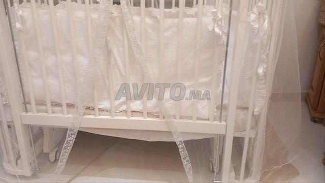 سرير جديد للأطفال