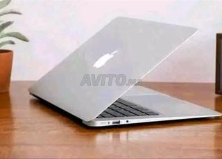 MacBook air Slime i5 قرص 256 SSD بطارية 6 ساعات