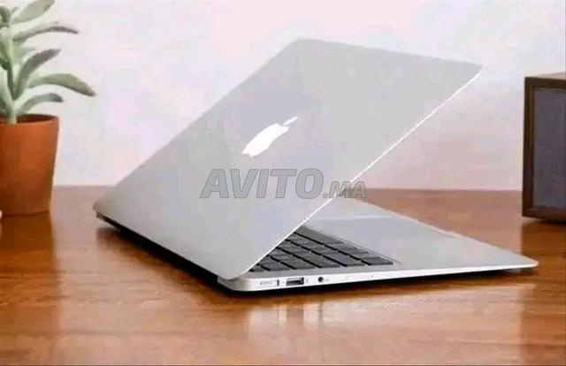 MacBook air Slime i5 قرص 256 SSD بطارية 6 ساعات