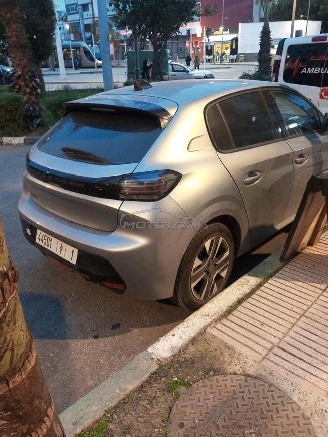 peugeot 208 que pour les serieux