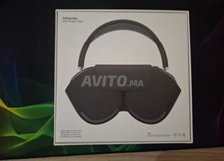 Airpods Max with Smart Case