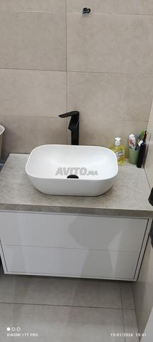 حوض ، خلاط ، رخام و خزانة تحت الحوض