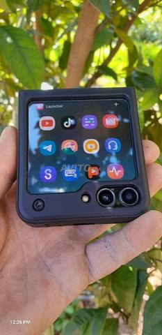 سامسونج زد فليب 5 256 جيجابايت سناب دراجون 8 الجيل الثاني