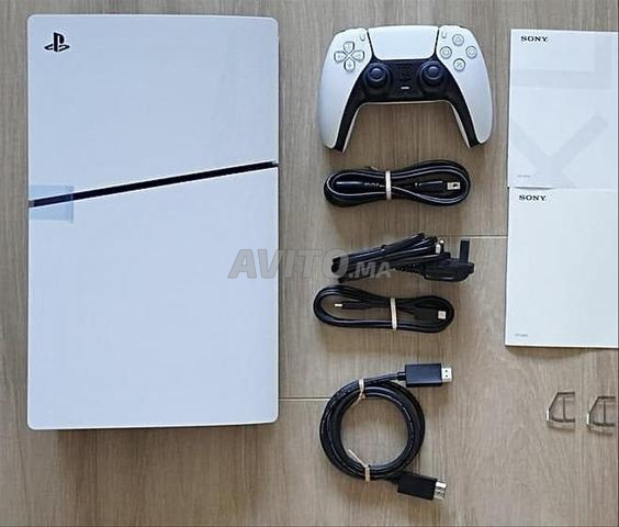 بلاي ستيشن 5 سليم مع 100 لعبة