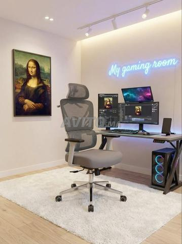 كرسي مكتب شبكي مستورد مريح بتصميم عصري