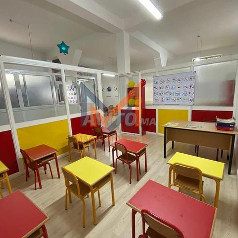 Mobilier scolaire durable